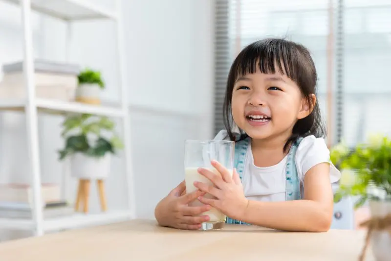 5 Tips for Keeping Your 5 Year Old Child with a Milk Allergy Safe when Starting School 1 5 Tips for Keeping Your 5 Year Old Child with a Milk Allergy Safe when Starting School